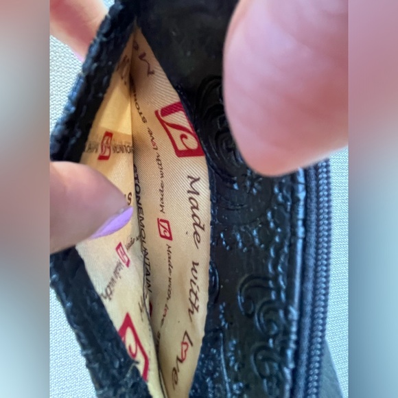 EUC Stone Mountain ID Cards and Zippered Coin Wallet - Picture 3 of 10